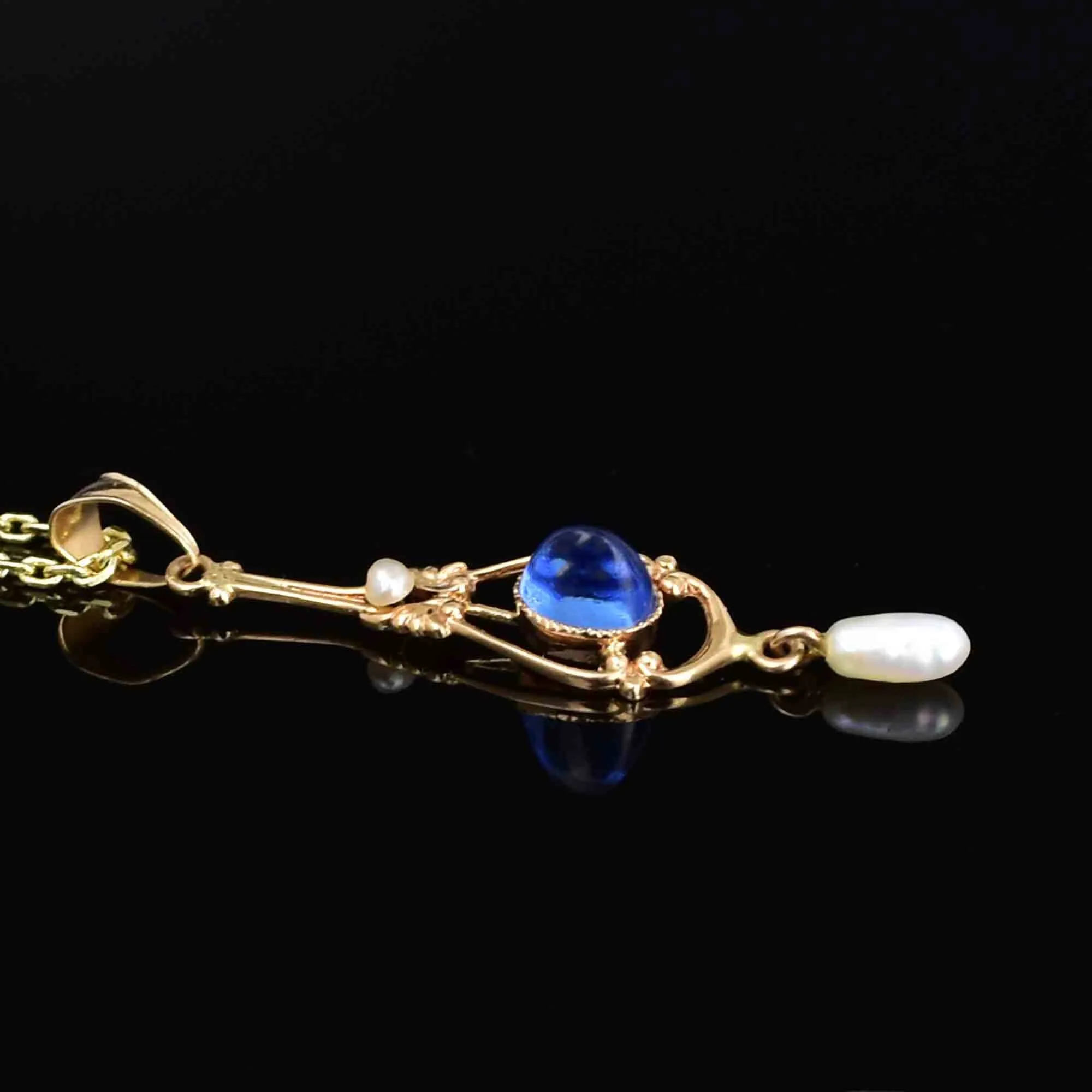 18K Gold Art Nouveau Blue Sapphire Pearl Lavaliere Necklace