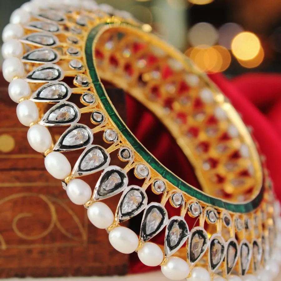 Bangle with Polkies and Pearls