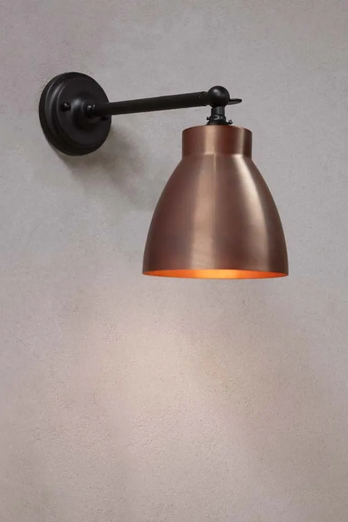 Cellar Wall Light with Wall Plug