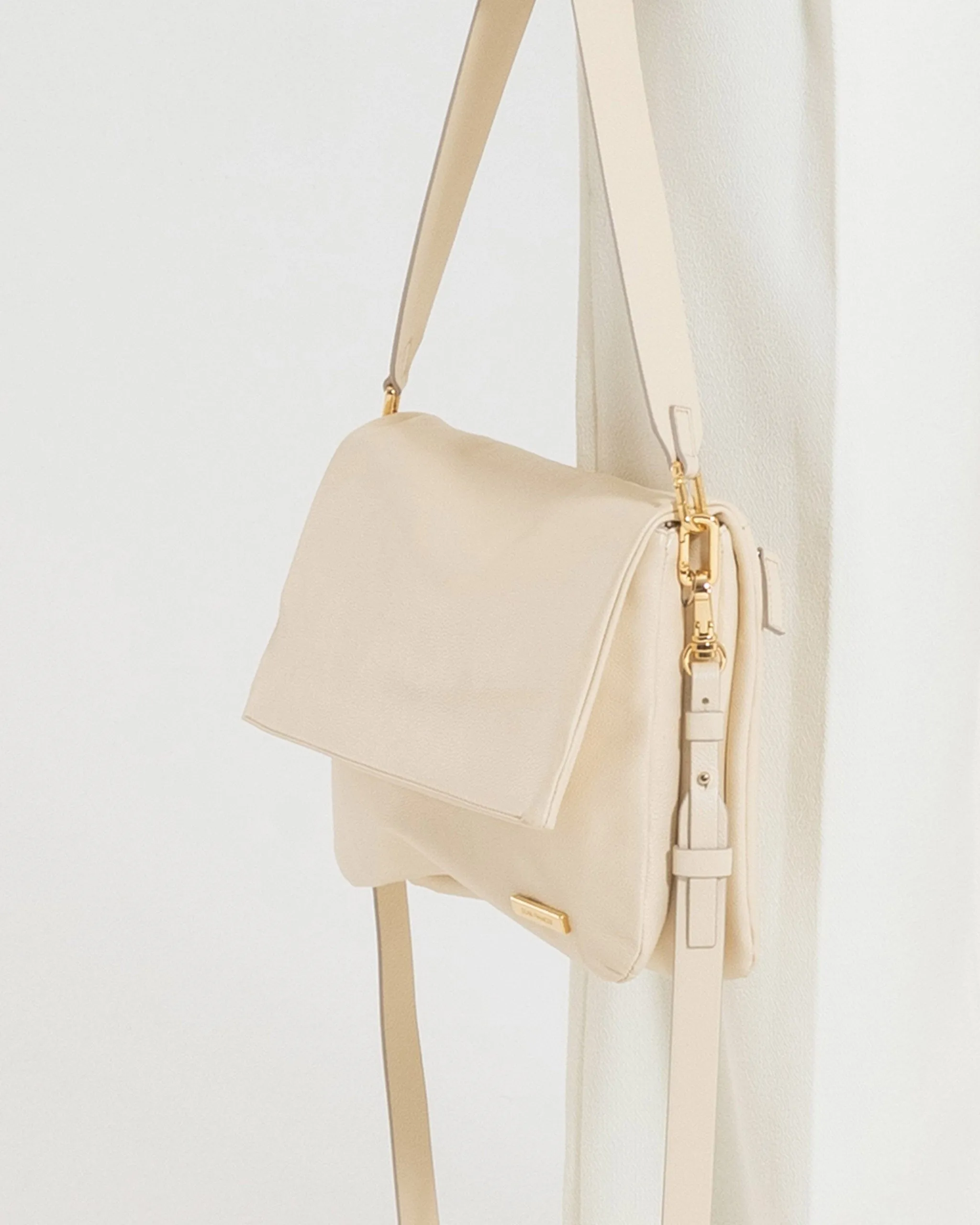 Celo Crossbody, Crema