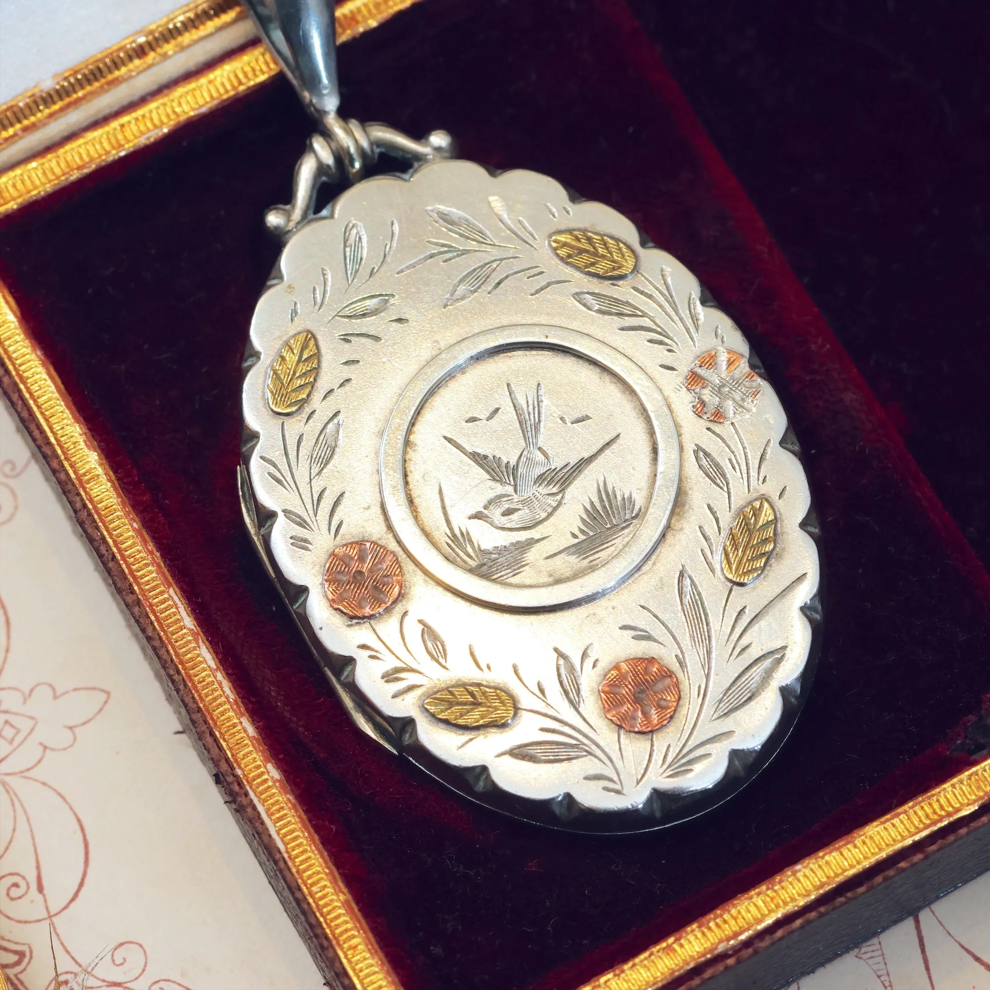 Enchanting 1880's Victorian Japonaiserie Locket