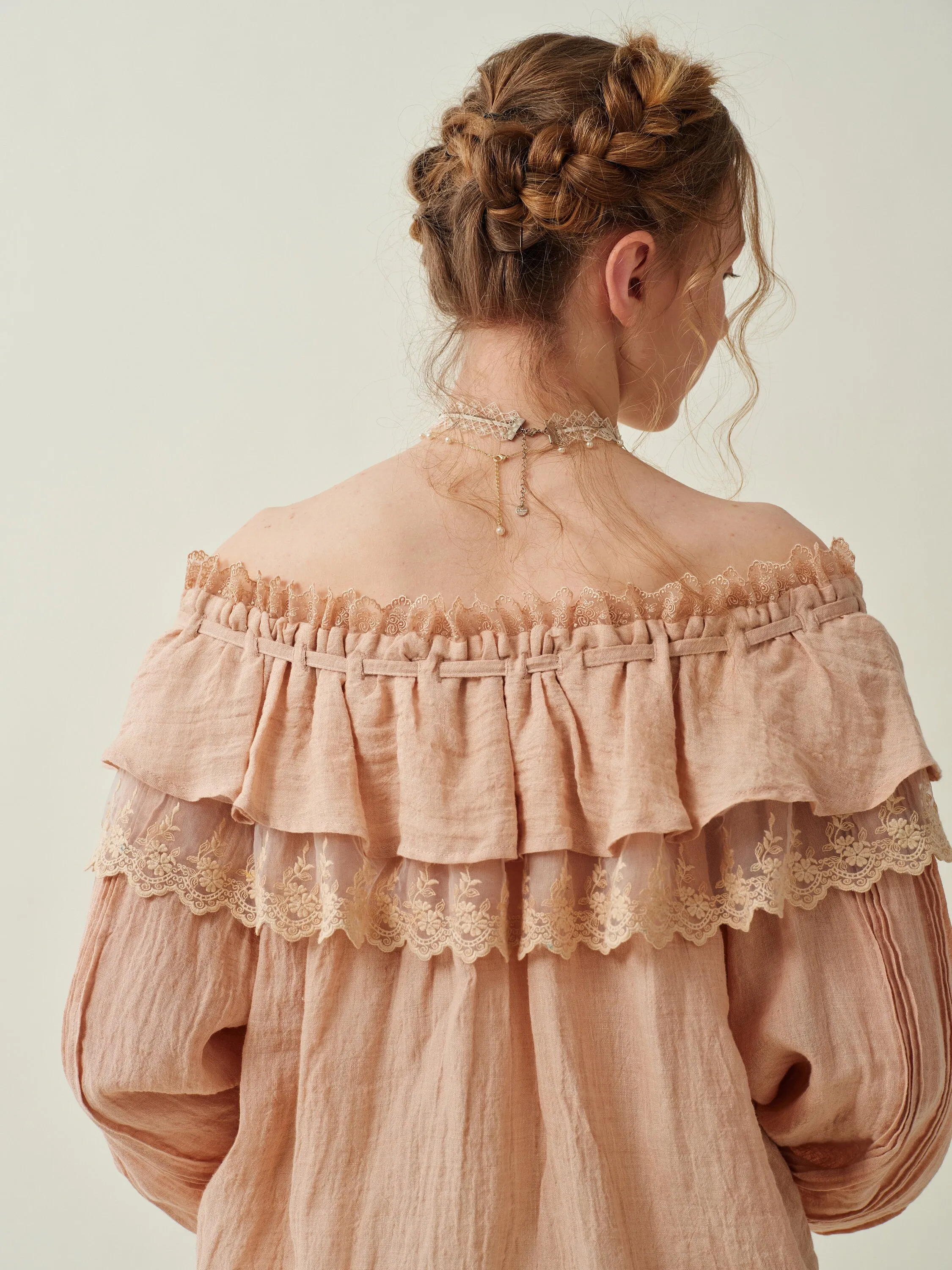 Ivy 31 | Ruffled linen fairy blouse