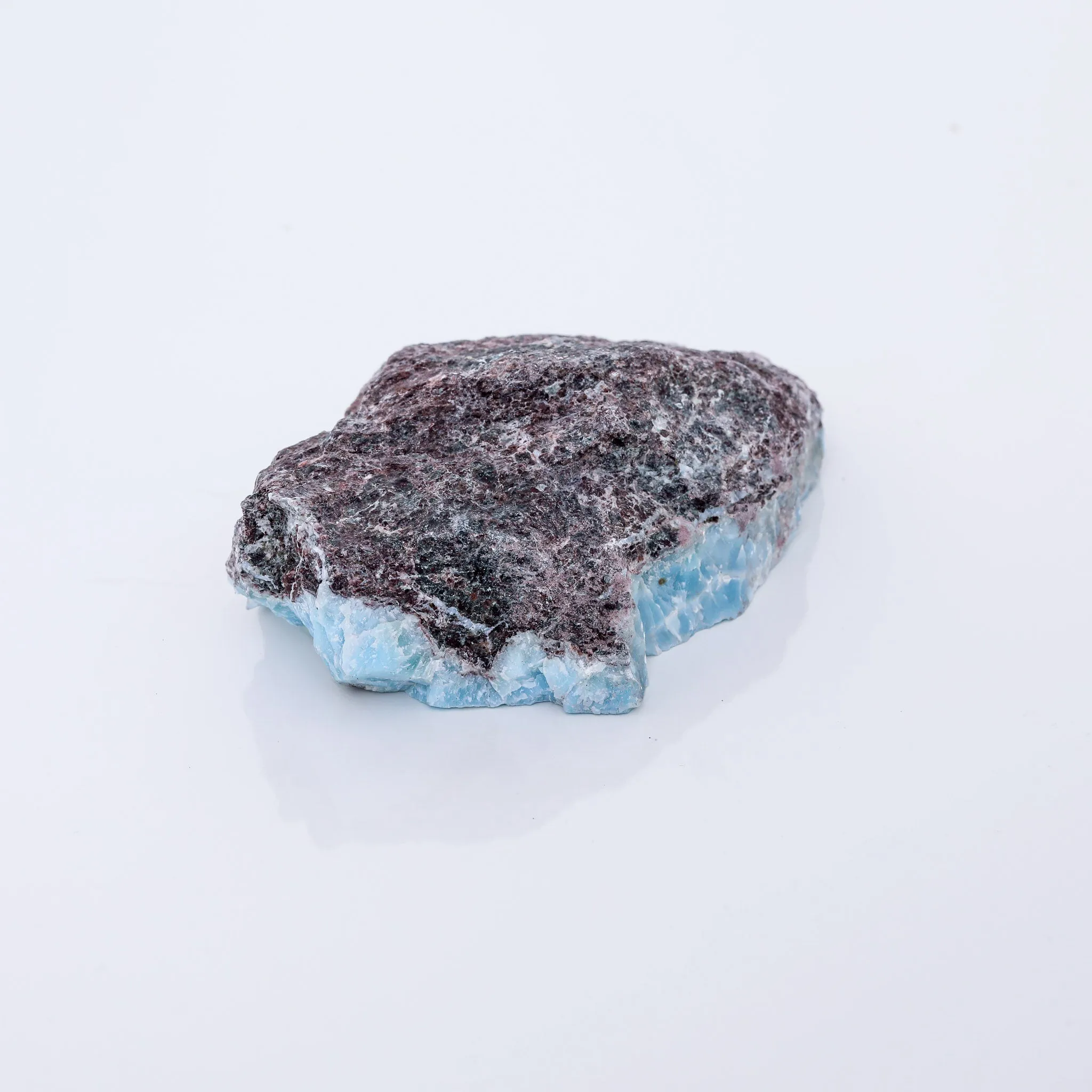 Large Larimar Rock Horizon