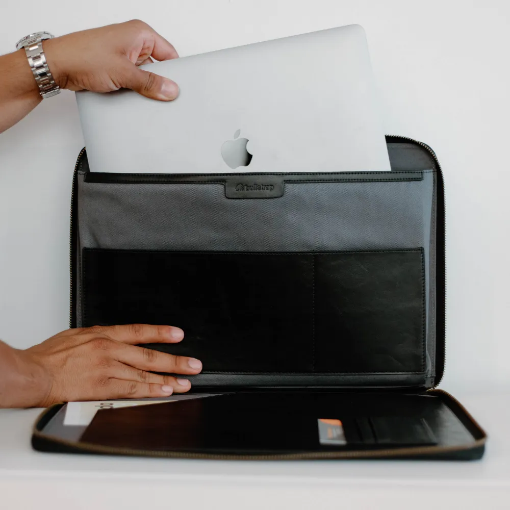 Leather Laptop Sleeve - BLACK EDITION