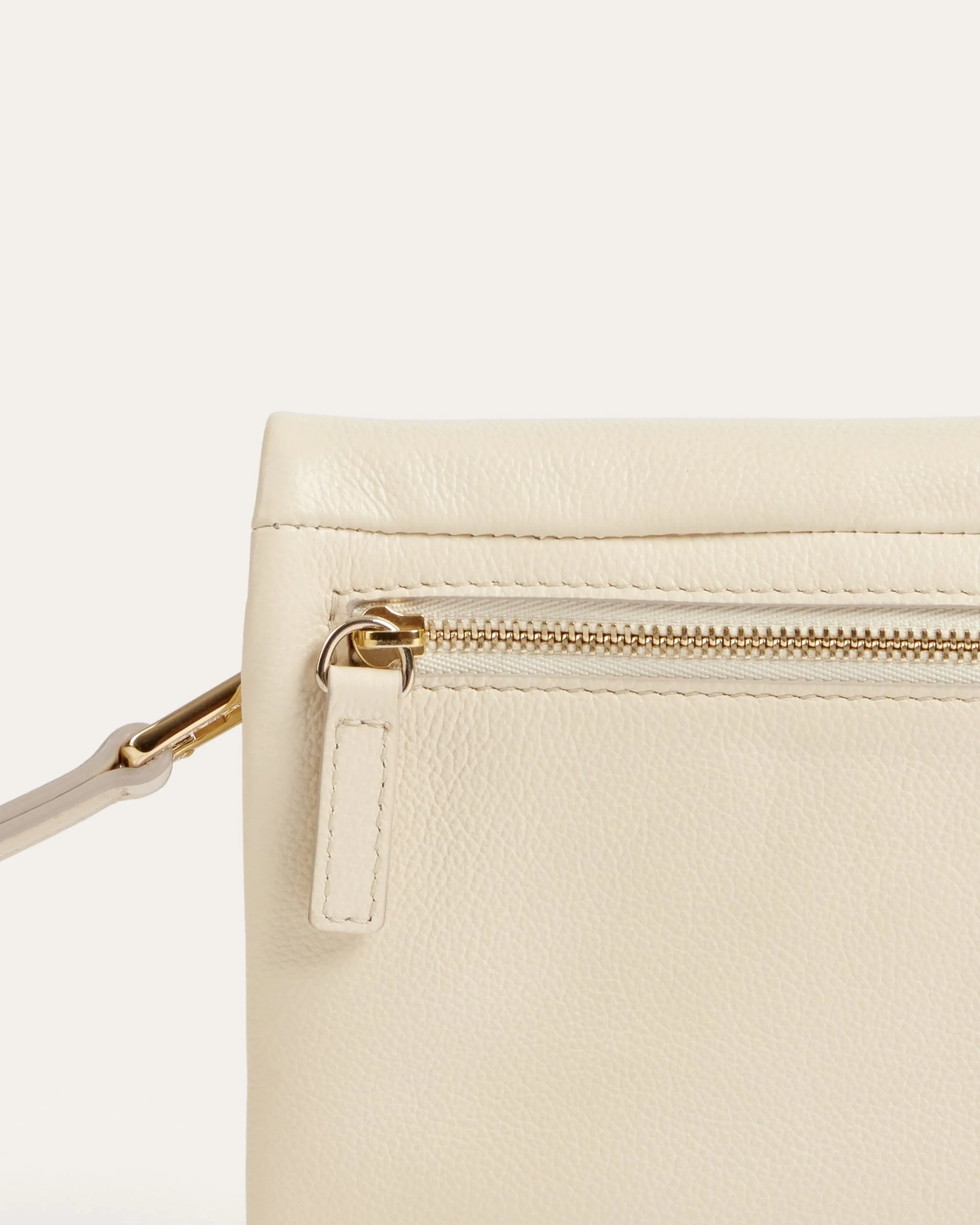 Mari Small Crossbody, Crema