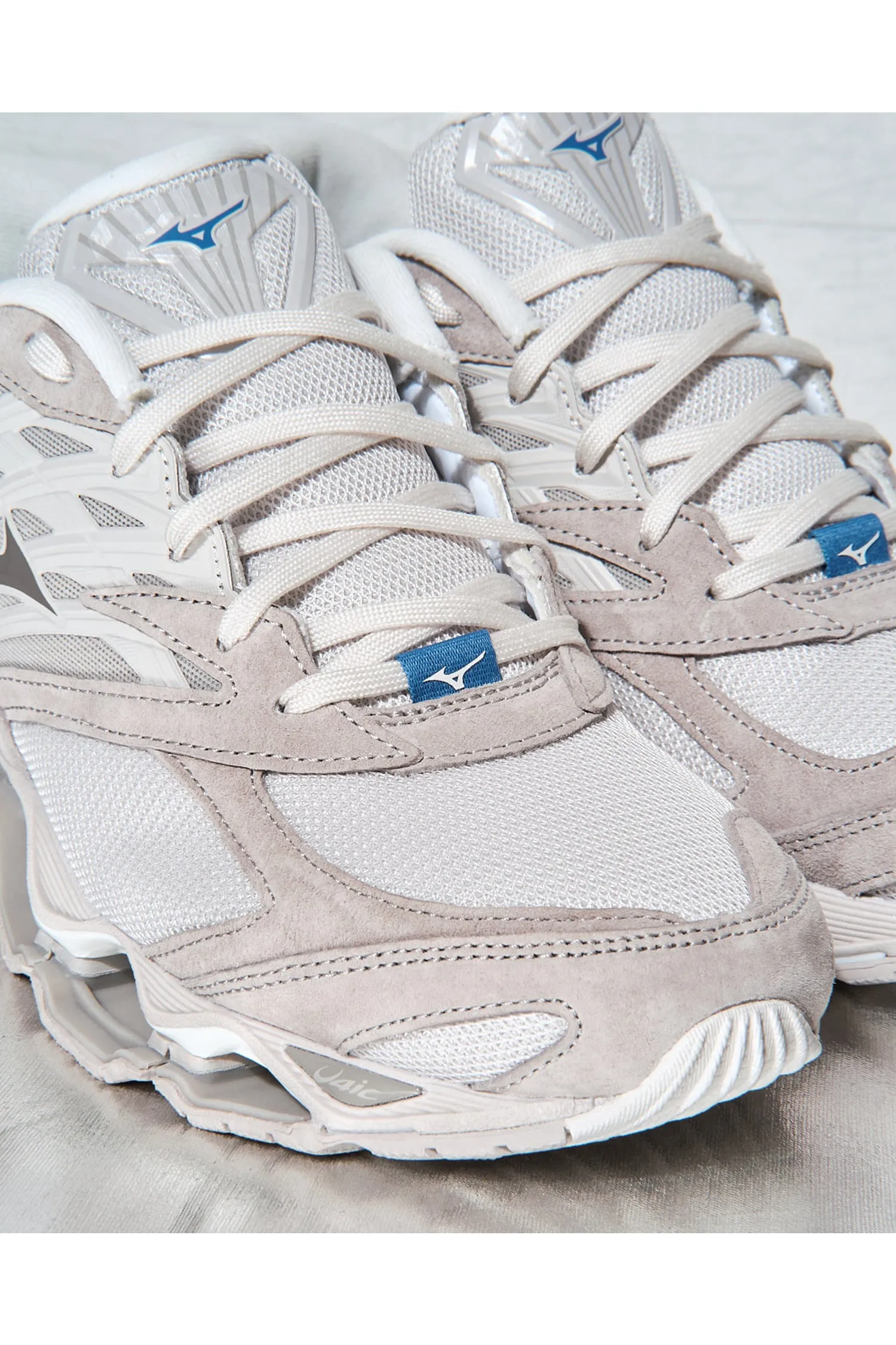 MIZUNO WAVE PROPHECY LS