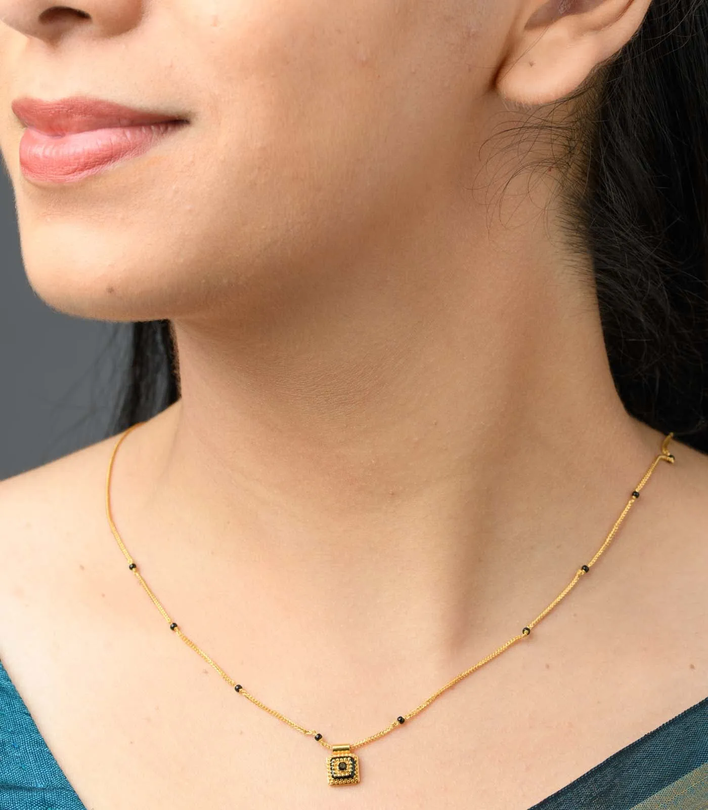 Square Pendant Mangalsutra